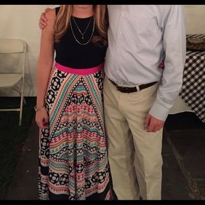 Eliza J. Maxi Dress - Size 4P - Dark Navy with colorful print bottom. Pink sash